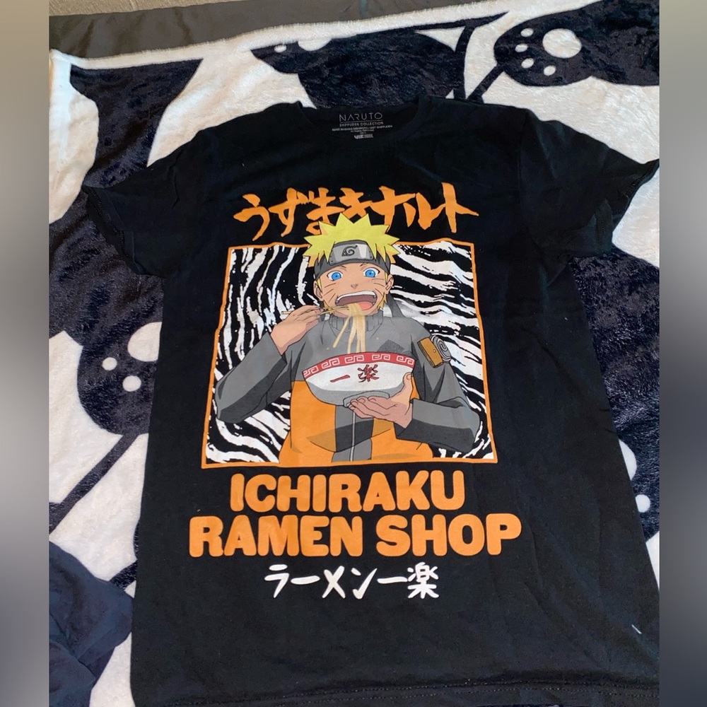 NARUTO SHIRT (SMALL)